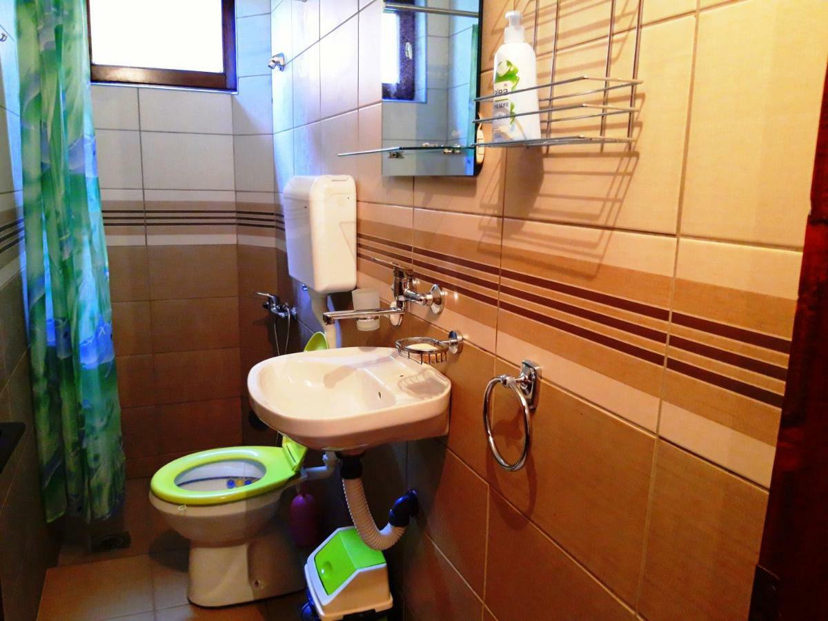 Nis Apartman Екстер'єр фото
